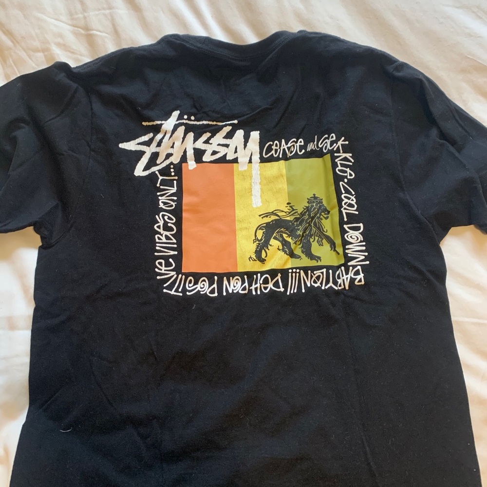 stussy shirt size medium